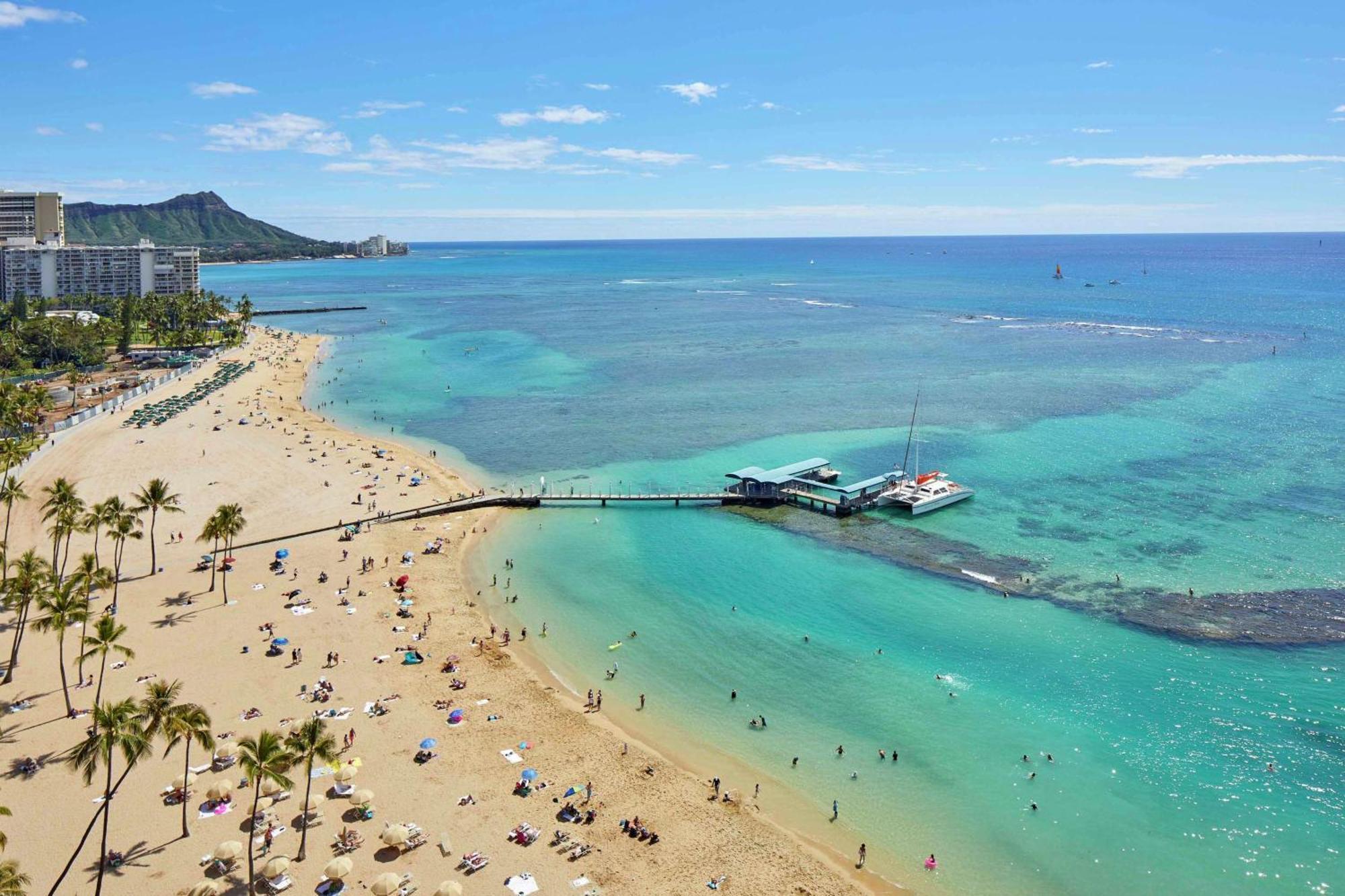 Hilton Hawaiian Village Waikiki Beach Resort Honolulu Exterior photo
